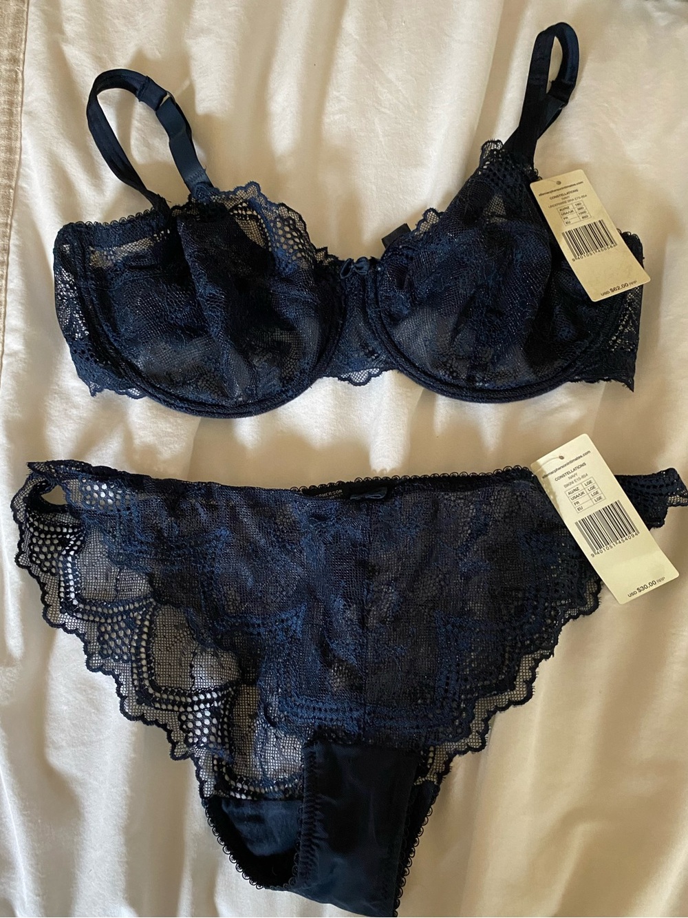 NWT Elle Macpherson Essential Luxury Lace 
Lingerie Set Navy Bra 38D Panties L